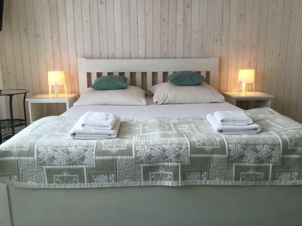 Libra Apartment Mikołajki Екстериор снимка